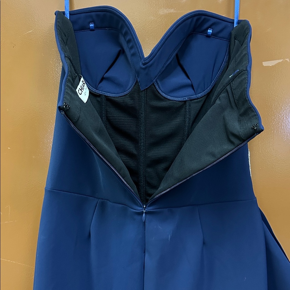 Chiara Boni La Petite Robe Grenawa Strapless
Mermaid Gown Dress Size 46 - Picture 9 of 12